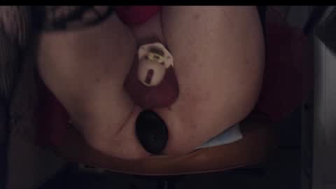 Snapshot of steviehello chatting on January 15, 2025, 11:19 pm Skye online show from January 15, 2025, 11:19 pm