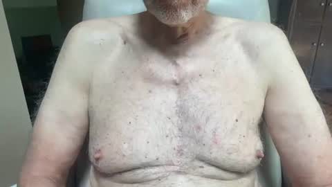 Snapshot of stillbad2 chatting on June 17, 2026, 3:57 pm Stillbad2 online show from June 17, 2026, 3:57 pm