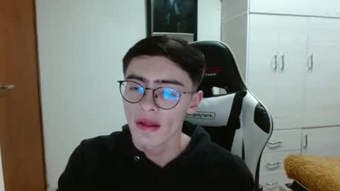 stiv_grant online show from January 27, 2025, 11:22 pm