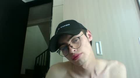 stiv_grant online show from September 9, 2025, 12:59 pm