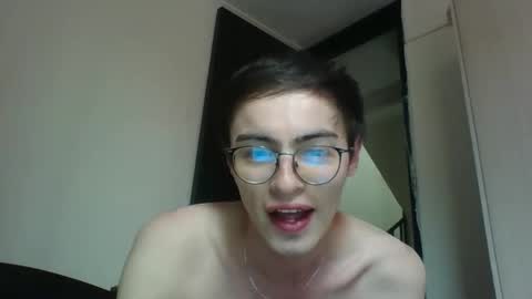 stiv_grant online show from September 12, 2025, 11:43 am