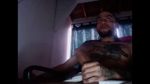 Snapshot of stivenunivers996 chatting on December 16, 2024, 12:06 pm stiven online show from December 16, 2024, 12:06 pm