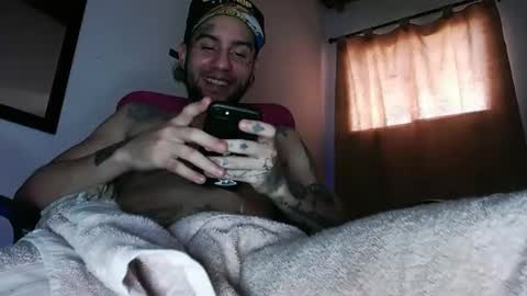 Snapshot of stivenunivers996 chatting on January 15, 2025, 7:44 pm stiven online show from January 15, 2025, 7:44 pm