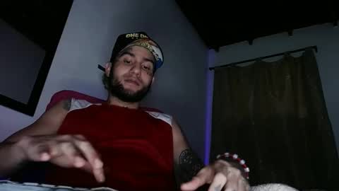 Snapshot of stivenunivers996 chatting on January 26, 2025, 5:34 am stiven online show from January 26, 2025, 5:34 am