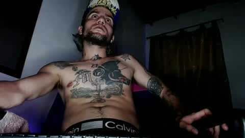 Snapshot of stivenunivers996 chatting on February 9, 2025, 5:08 am stiven online show from February 9, 2025, 5:08 am