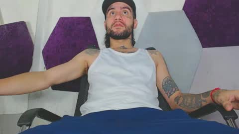 Snapshot of stivenunivers996 chatting on September 11, 2025, 8:03 am stiven online show from September 11, 2025, 8:03 am