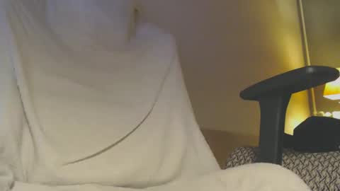 Snapshot of stivglatpik chatting on February 26, 2025, 8:33 pm stivglatpik online show from February 26, 2025, 8:33 pm