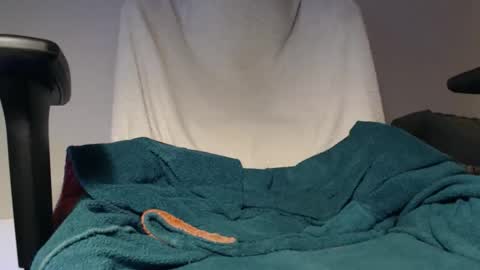 Snapshot of stivglatpik chatting on October 26, 2025, 8:37 pm stivglatpik online show from October 26, 2025, 8:37 pm