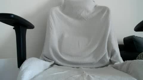 stivglatpik online show from June 13, 2026, 8:23 am