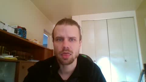 stockingsnfeet online show from March 26, 2026, 7:03 am