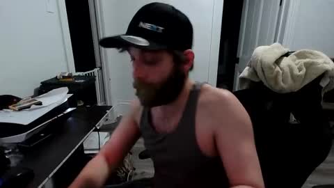 stonedpanda77 online show from February 9, 2026, 3:43 am