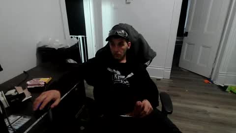 Snapshot of stonedpanda77 chatting on June 15, 2026, 11:51 pm stonedpanda77 online show from June 15, 2026, 11:51 pm