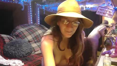 Snapshot of stonykat chatting on March 1, 2026, 4:14 am Stony Kat online show from March 1, 2026, 4:14 am