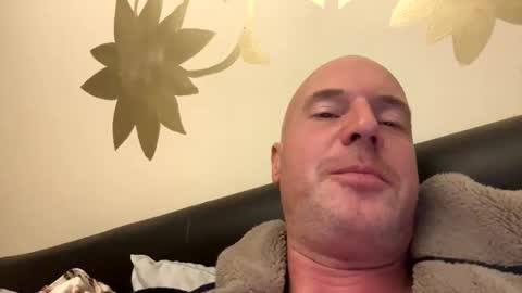 Stoodley22 online show from October 29, 2025, 6:42 pm