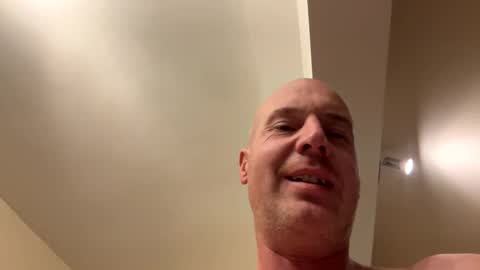 Stoodley22 online show from November 18, 2025, 3:49 pm