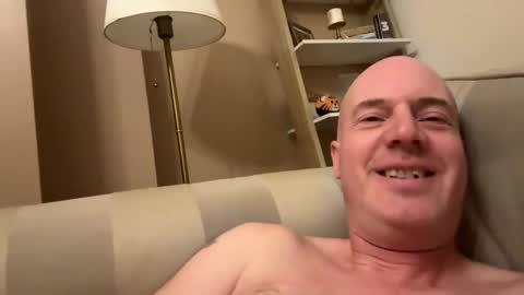 Stoodley22 online show from February 19, 2026, 5:36 am