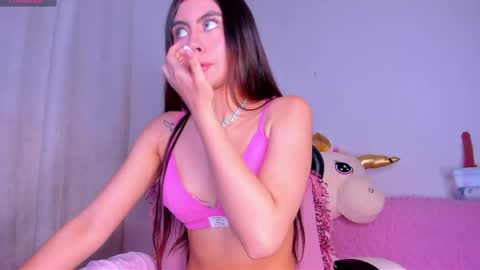 Snapshot of stormi_th chatting on April 6, 2026, 3:04 am stormi_th online show from April 6, 2026, 3:04 am