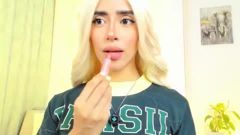 Mar online show from October 8, 2025, 2:20 am