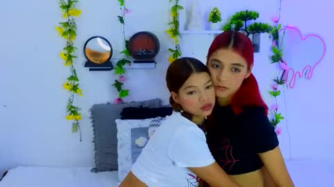 STORMY red hair MARA brown hair.  -------dont forget to follow us online show from December 3, 2024, 11:33 am