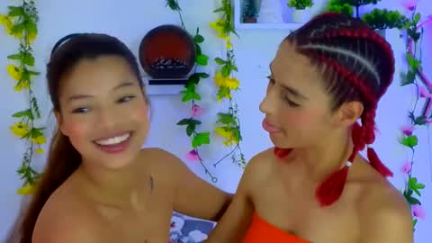 STORMY red hair MARA brown hair.  -------dont forget to follow us online show from December 4, 2024, 10:41 pm