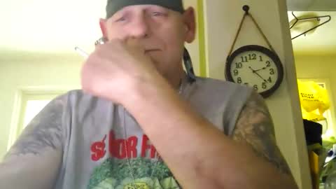Snapshot of stormynorm14 chatting on December 17, 2025, 7:20 pm stormynorm14 online show from December 17, 2025, 7:20 pm