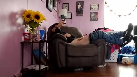 Streetwyze online show from December 4, 2024, 2:26 pm