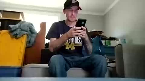 Streetwyze online show from October 11, 2025, 4:38 pm