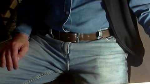 Dave online show from April 4, 2026, 8:28 pm