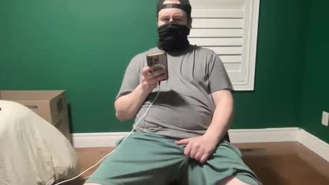 Snapshot of str8buttplayy chatting on May 9, 2026, 5:01 am john online show from May 9, 2026, 5:01 am