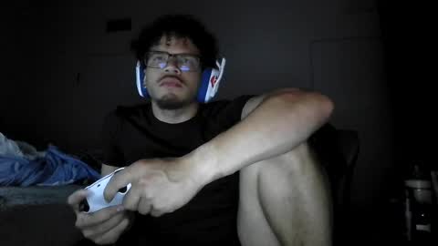 Snapshot of str8dj chatting on July 8, 2026, 5:01 am Dj online show from July 8, 2026, 5:01 am