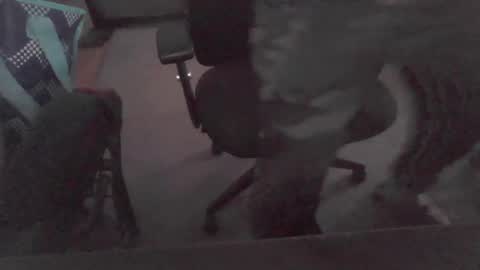 str8shooter11 online show from November 17, 2025, 1:06 pm