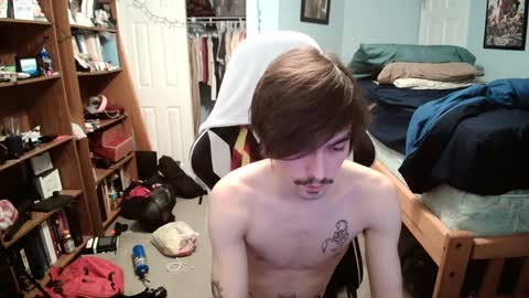 str8whiteboy21 online show from January 27, 2025, 6:20 pm