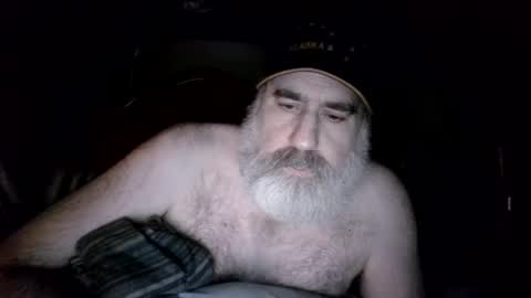 Snapshot of straightbear4you chatting on September 14, 2025, 12:26 pm Straightbear4you online show from September 14, 2025, 12:26 pm