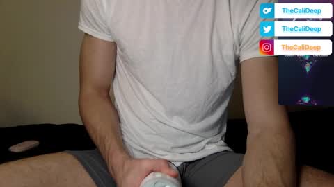 Snapshot of straightcalidick chatting on January 3, 2025, 10:51 pm Cali online show from January 3, 2025, 10:51 pm