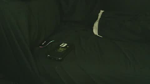 straitpipermann22 online show from October 17, 2025, 4:15 am