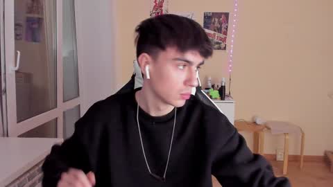 Ray online show from January 26, 2025, 4:09 pm