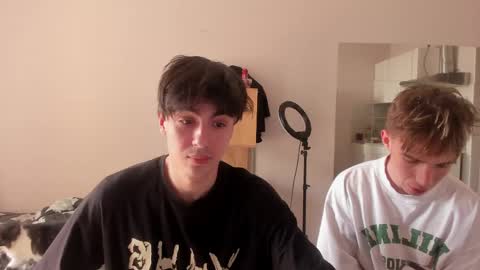 Ray online show from May 20, 2026, 1:06 pm