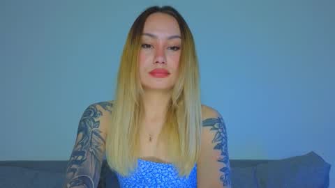 Snapshot of strawberrypie99 chatting on March 23, 2026, 4:49 am Tati and Lola online show from March 23, 2026, 4:49 am