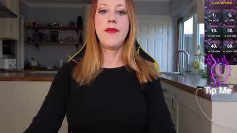 Amorina online show from February 5, 2025, 2:16 pm