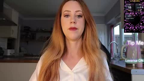 Snapshot of stripmequick chatting on April 21, 2026, 9:15 am Amorina online show from April 21, 2026, 9:15 am