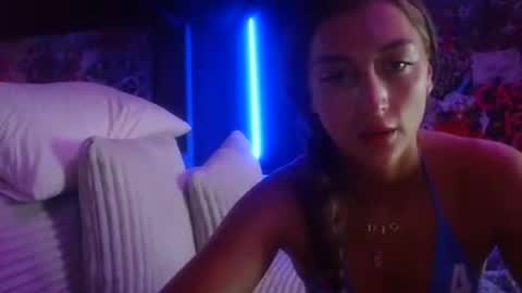 Snapshot of strippersofia chatting on June 21, 2026, 3:47 pm strippersofia online show from June 21, 2026, 3:47 pm