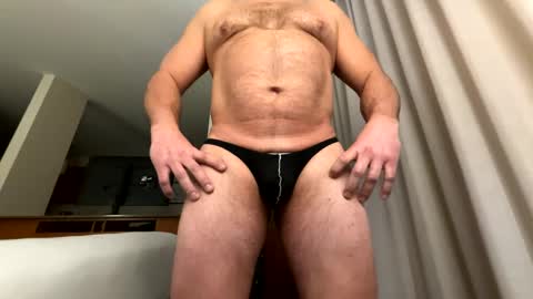 Snapshot of strokin4tokens33 chatting on February 27, 2025, 6:50 am strokin4tokens33 online show from February 27, 2025, 6:50 am