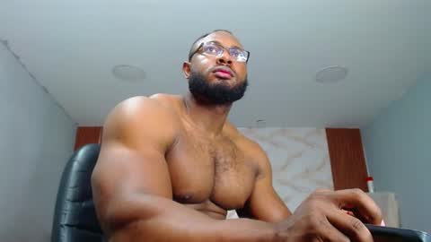 Snapshot of strong_george1 chatting on February 16, 2025, 7:27 pm strong_george1 online show from February 16, 2025, 7:27 pm