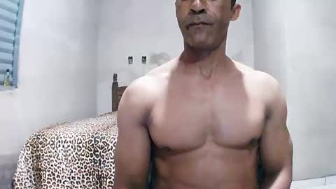 Snapshot of strongdaddyfantastic chatting on July 13, 2026, 2:36 am strongdaddyfantastic online show from July 13, 2026, 2:36 am