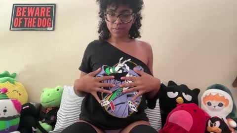 strrwberry online show from September 15, 2025, 7:03 pm