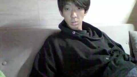 Asian boy online show from November 5, 2025, 8:31 pm