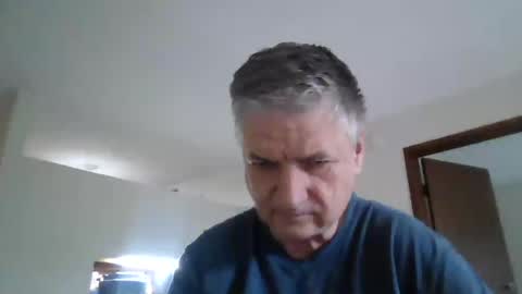 Snapshot of stuart9900 chatting on July 1, 2026, 7:35 pm stuart9900 online show from July 1, 2026, 7:35 pm