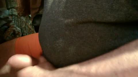 Snapshot of stuartv chatting on May 20, 2026, 6:36 pm stuartv online show from May 20, 2026, 6:36 pm