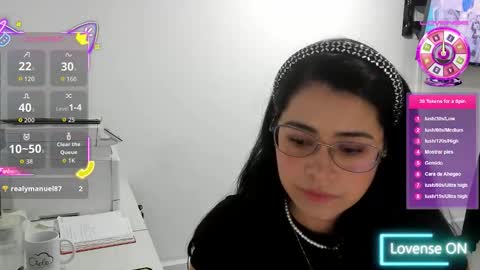 studcb_ online show from November 14, 2025, 5:22 pm