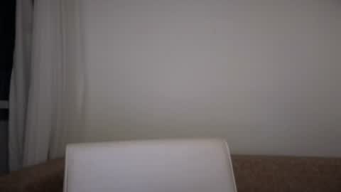 Sofa online show from July 28, 2026, 3:02 am